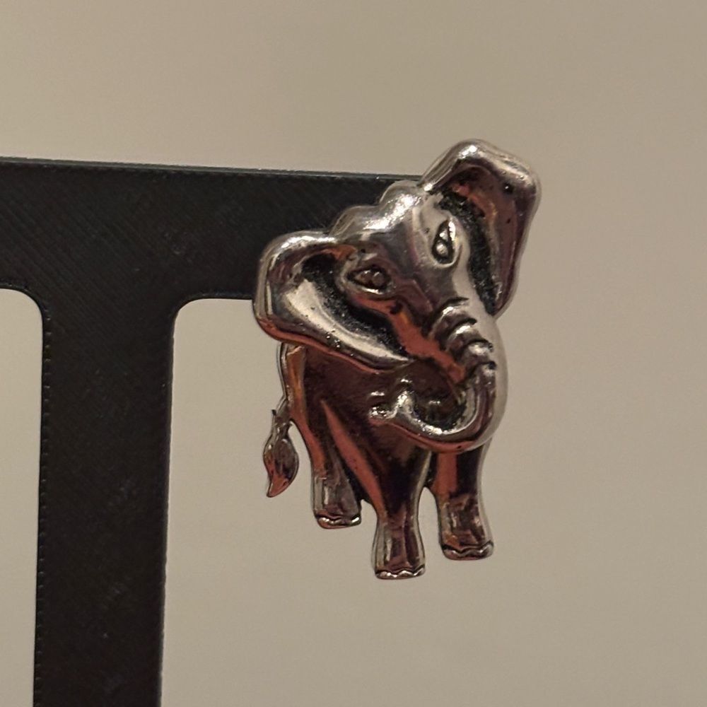 Avon Elephant Earrings View 2